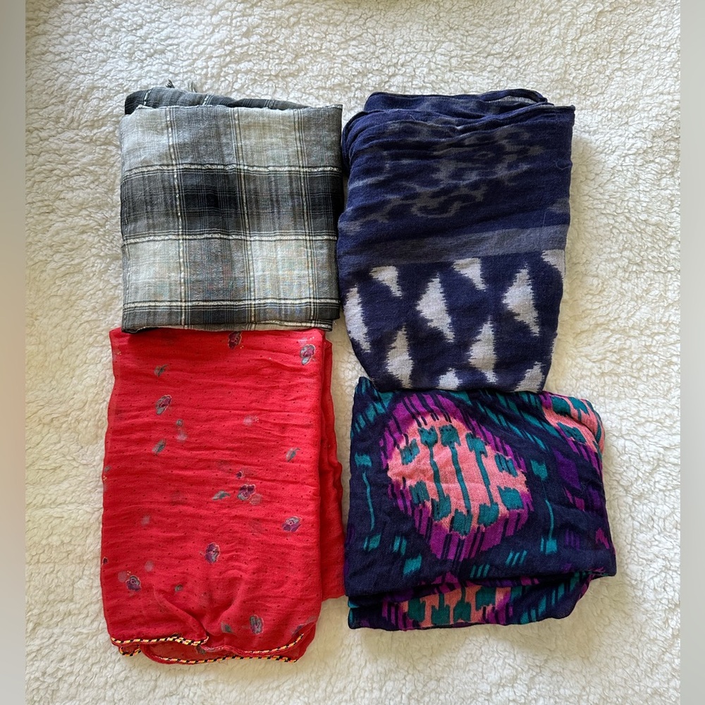 American Eagle Scarf Bundle